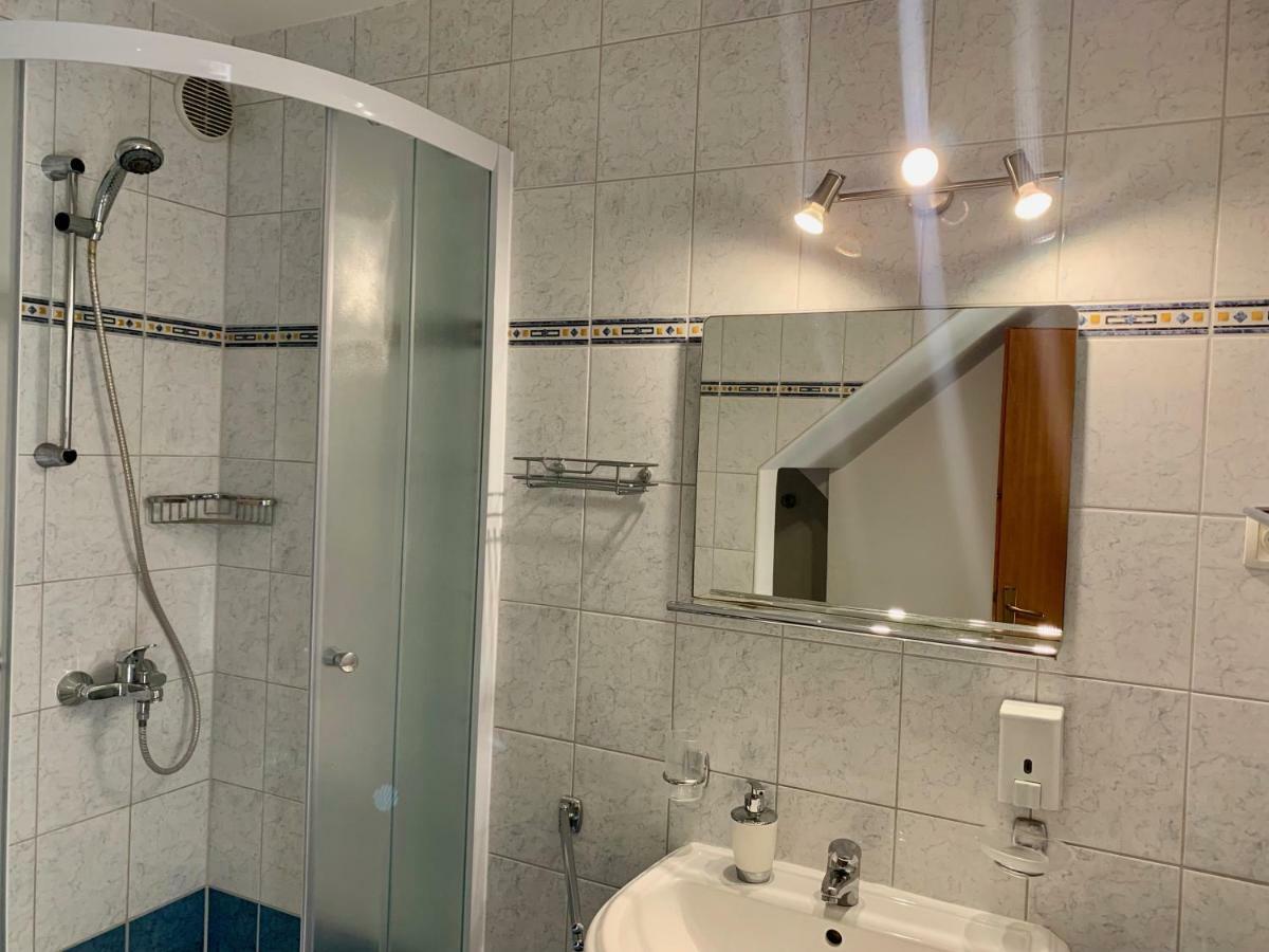 Apartments Nautic Zavala Kültér fotó